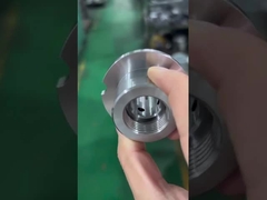 met bewerkingsmateriaal voor CNC-bewerking