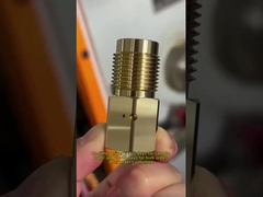 Customized Color CNC Turning Services met behulp van 3-assige CNC-technologie voor staalbewerking