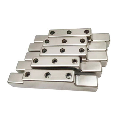 Goede prijs Verken CNC-bewerkingsfreesdiensten op de bewerkingsmarkt voor precisiebewerking van acetaal. online