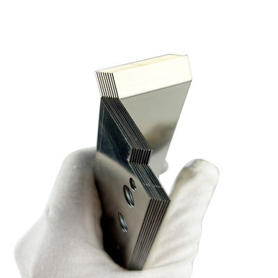 Goede prijs Diensten voor de vervaardiging van metaalplaten op maat en voor het lasersnijden online