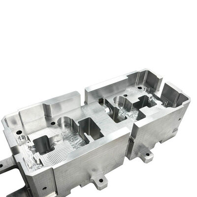 Goede prijs Hoge precisie CNC-bewerkte aluminiumonderdelen met aangepaste kleur en tolerantie +/- 0,005 mm online